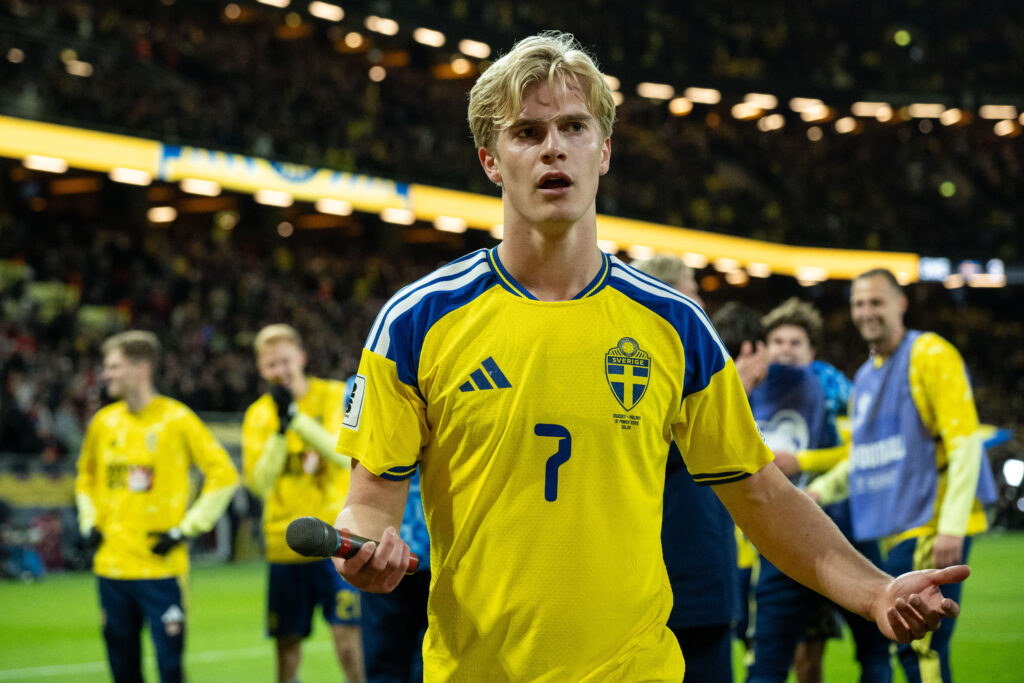 Lucas Bergvall of Sweden celebrates after the FIFA World Cup 2026 European Qualifiers KO play-offs match between Sweden and Poland