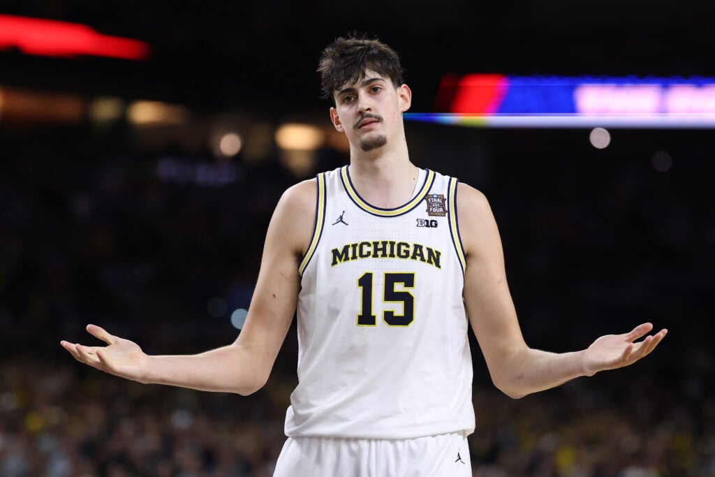 UConn v Michigan