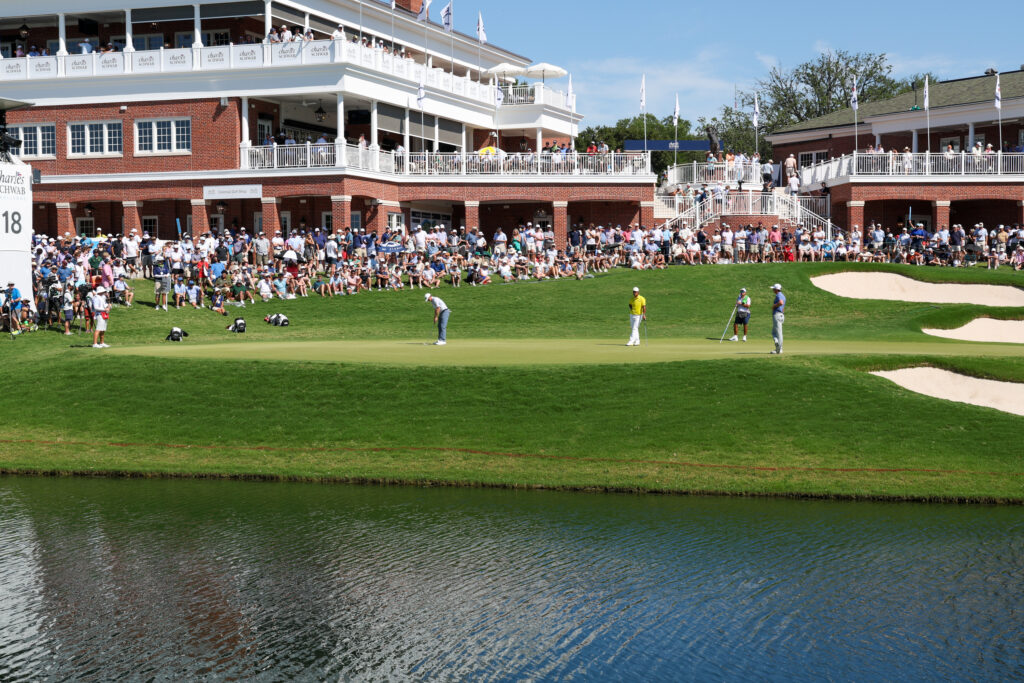 A general view of the 18th green at Colonial during the final round of the Charles Schwab Challenge