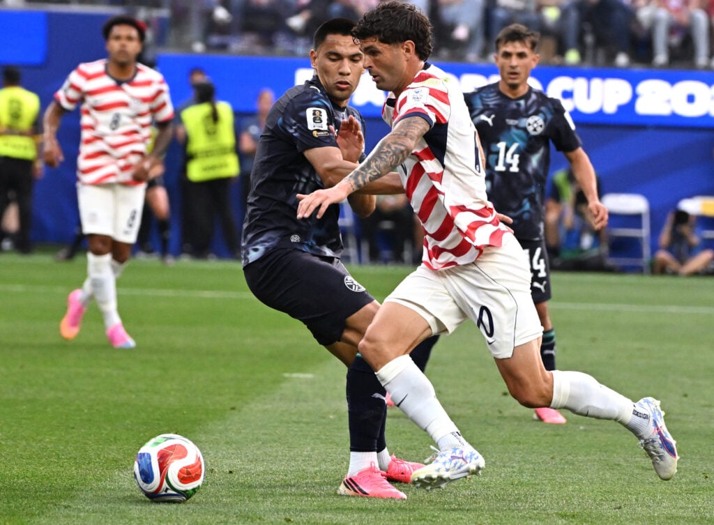 United States forward Christian Pulisic (10) controls the ball against Paraguay in the first half of a FIFA World Cup 2026 soccer match at Los Angeles Stadium in Inglewood on Friday, June 12, 2026.