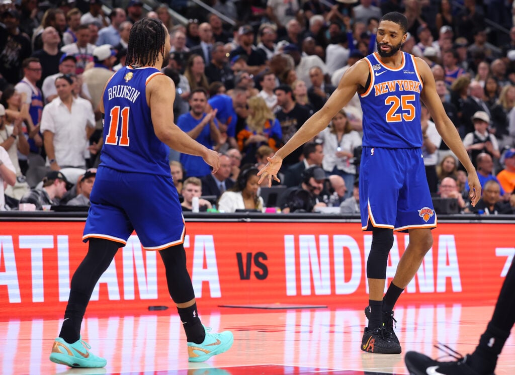 Jalen Brunson and Mikal Bridges