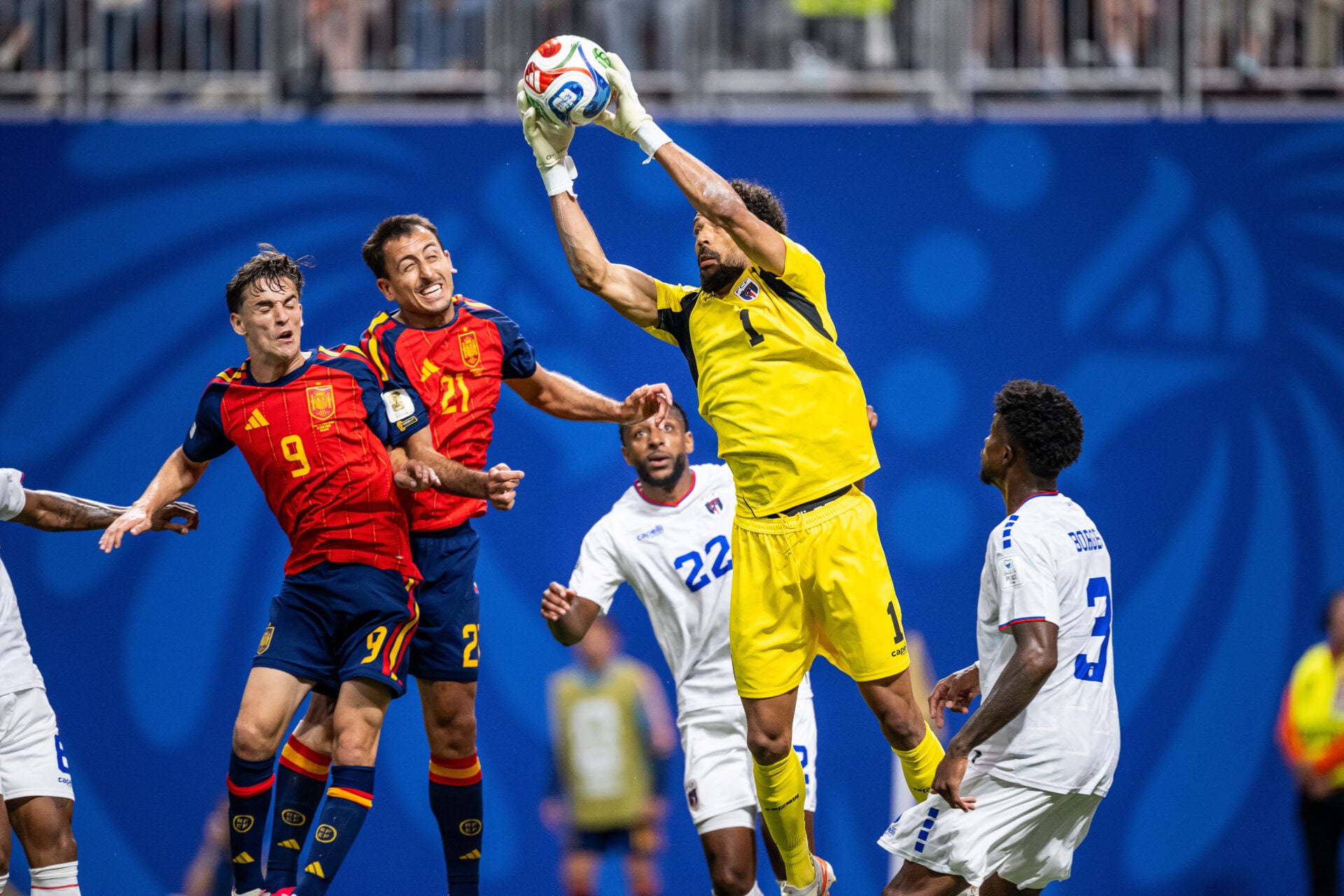 Photo by Marvin Ibo Guengoer - GES Sportfoto/Getty Images