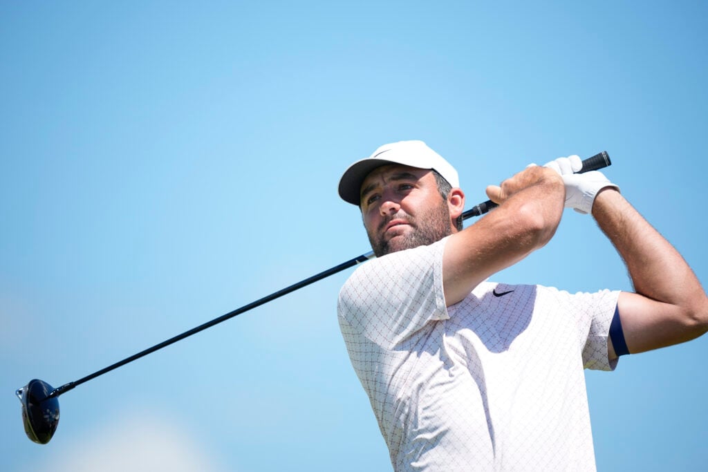 Scottie Scheffler hits his tee shot during the third round of the US Open