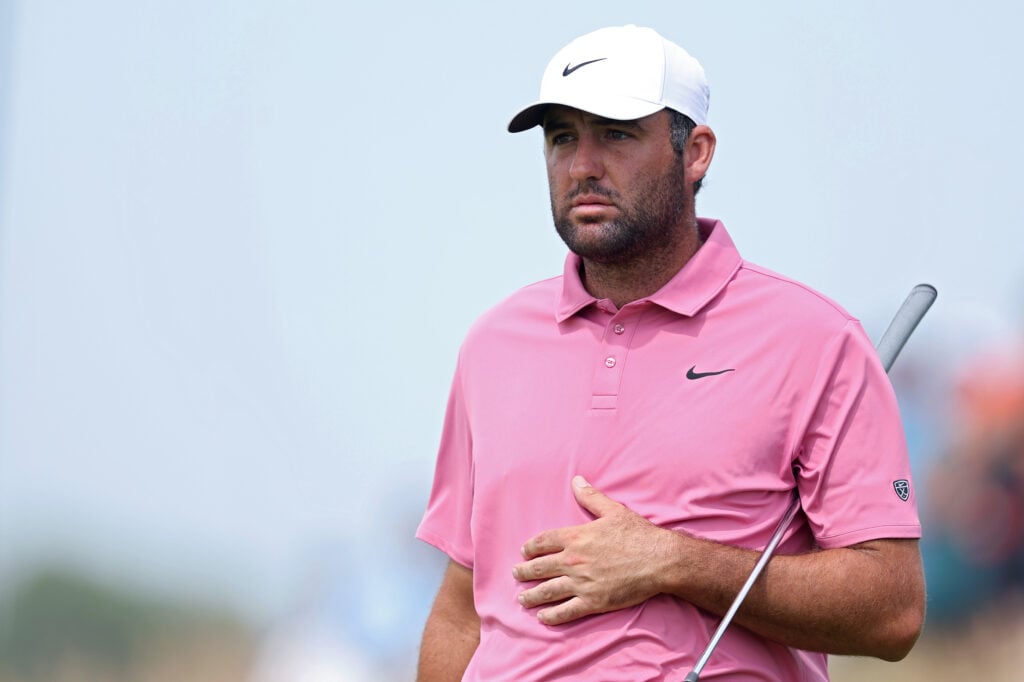 Scottie Scheffler in action during the first round of the U.S. OPEN at Shinnecock Hills