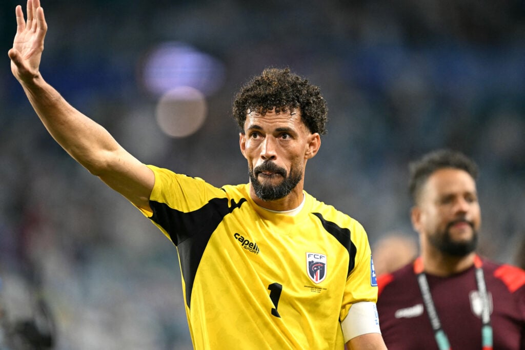 Cape Verde's goalkeeper #01 Vozinha waves after losing the 2026 World Cup round of 32 football match between Argentina and Cape Verde at the Miami Stadium.