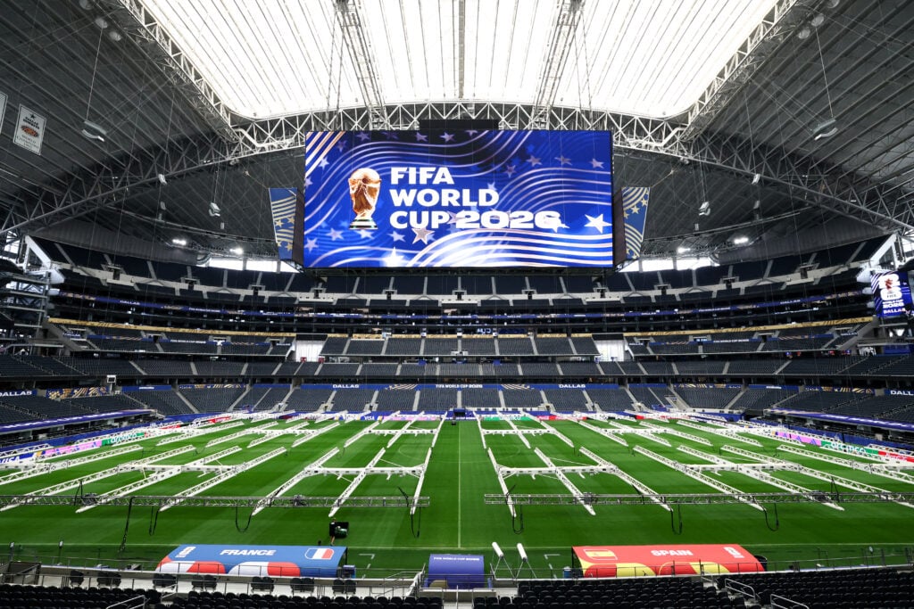 TOPSHOT-US-FBL-WC-2026-STADIUM