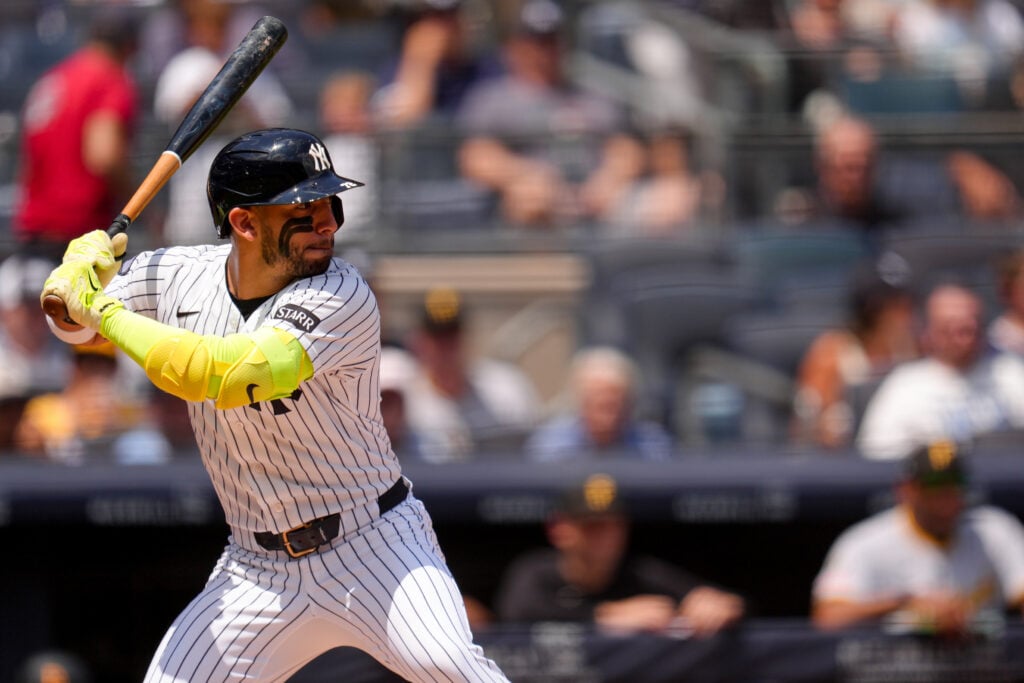 Pittsburgh Pirates v. New York Yankees