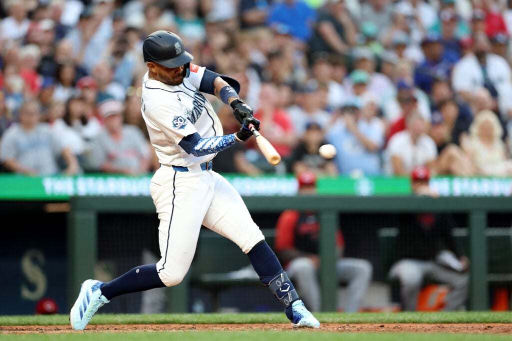 Cincinnati Reds v Seattle Mariners