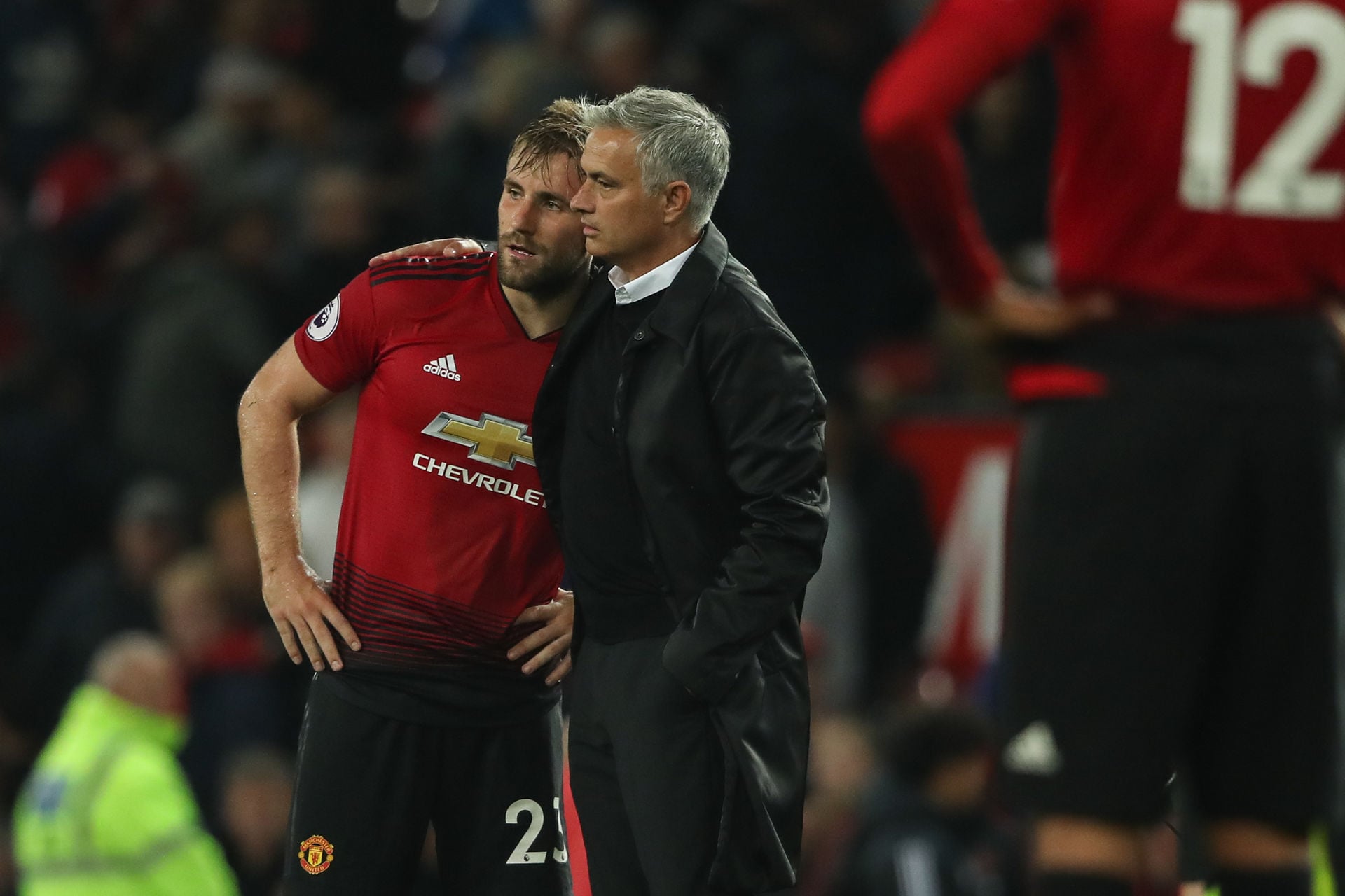 mourinho luke shaw