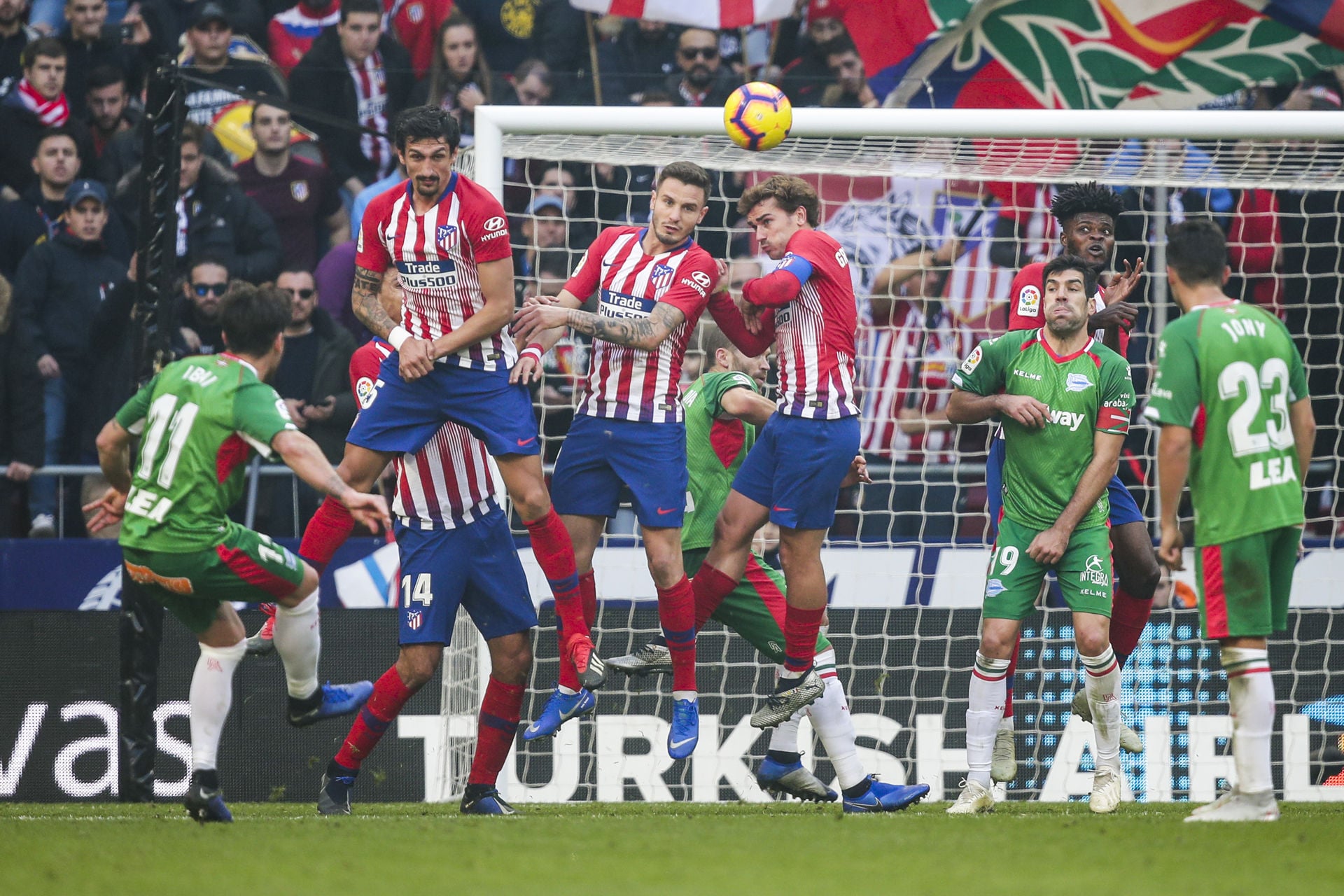 Saul Niguez liverpool