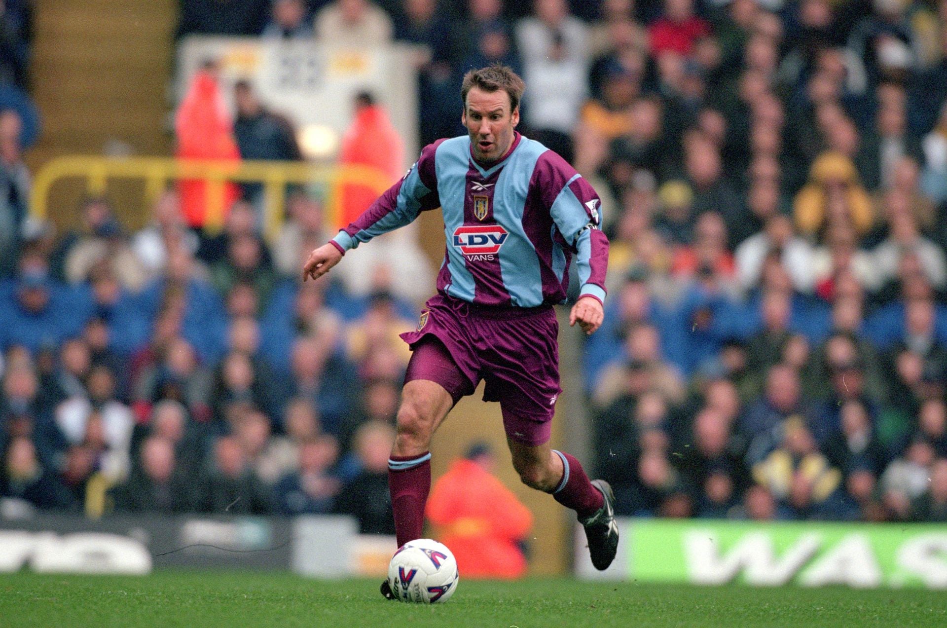 paul merson burnley leeds