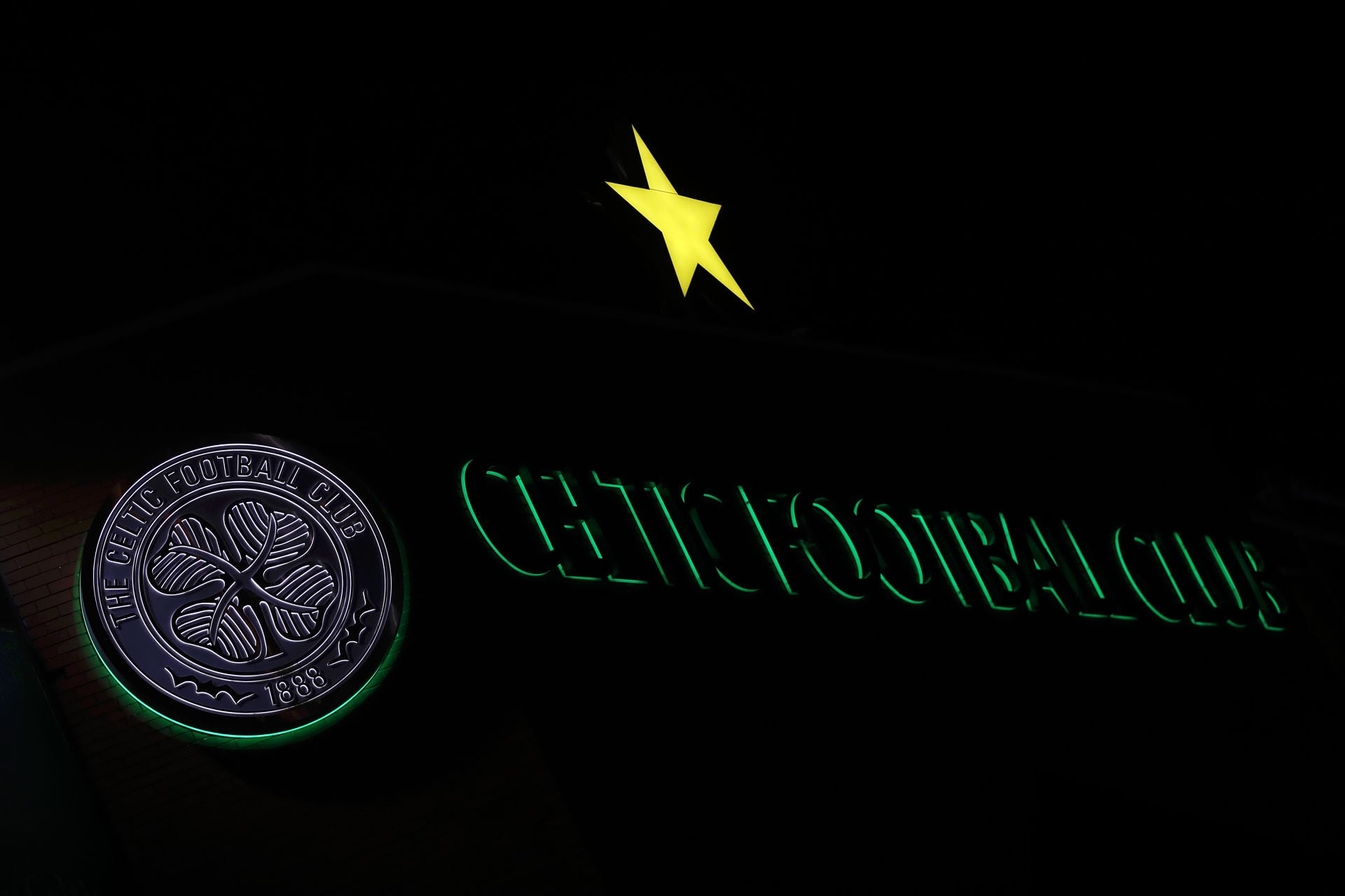 Danny Mandroiu celtic rangers