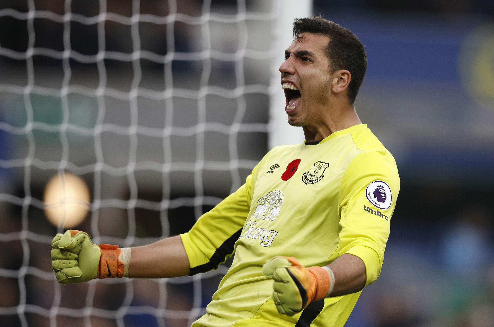 Joel Robles rodrigo leeds